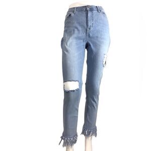 Free People Greatest Height Distressed Fray Hem Light Blue Jeans Size 31
